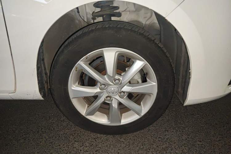 Used Toyota YARiS L Zhi Xuan 2016 Revised 1.5E CVT Charming Edition Right Front Wheel Hub