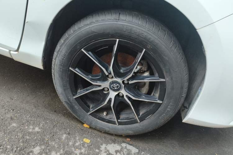 Used Toyota YARiS L Zhi Xuan 2016 Revised 1.5E CVT Charming Edition Right Front Wheel Hub