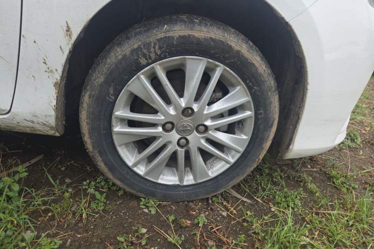Used Toyota YARiS L Zhi Xuan 2016 Revised 1.5E CVT Charming Edition Right Front Wheel Hub