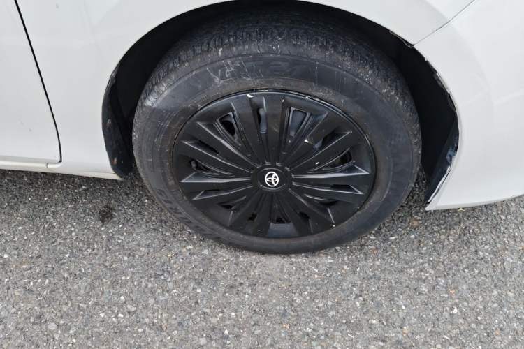 Used Toyota YARiS L Zhi Xuan 2016 Revised 1.5E CVT Charming Edition Right Front Wheel Hub
