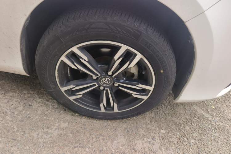 Used Toyota YARiS L Zhi Xuan 2016 Revised 1.5E CVT Charming Edition Right Front Wheel Hub