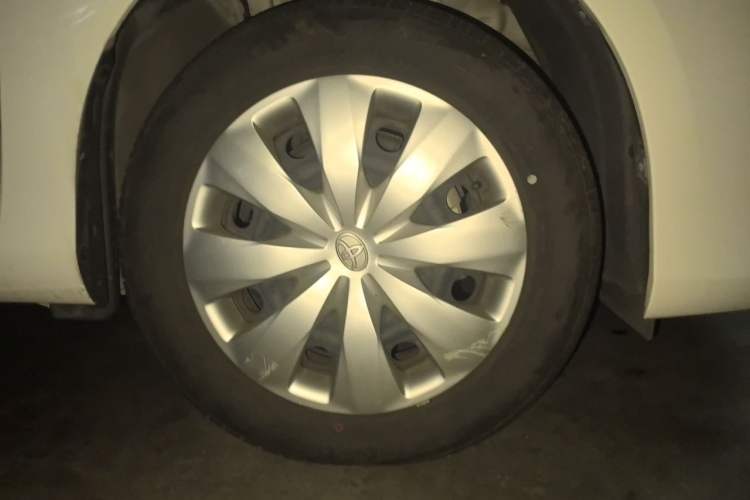 Used Toyota YARiS L Zhi Xuan 2016 Revised 1.5E CVT Charming Edition Right Front Wheel Hub