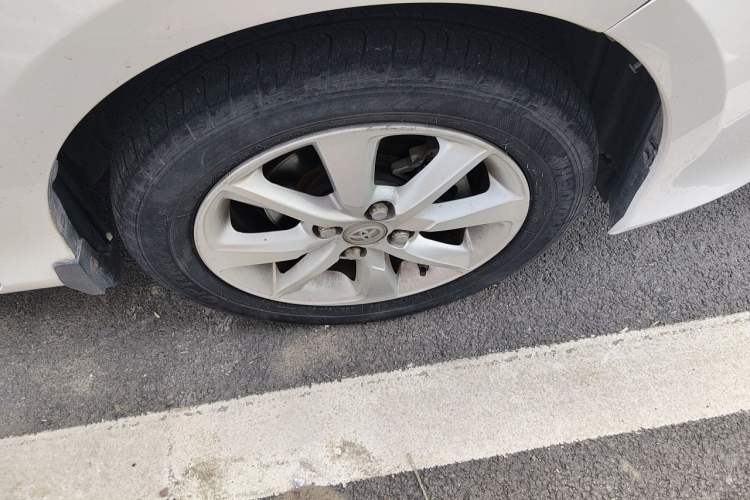 Used Toyota YARiS L Zhi Xuan 2016 Revised 1.5E CVT Charming Edition Right Front Wheel Hub