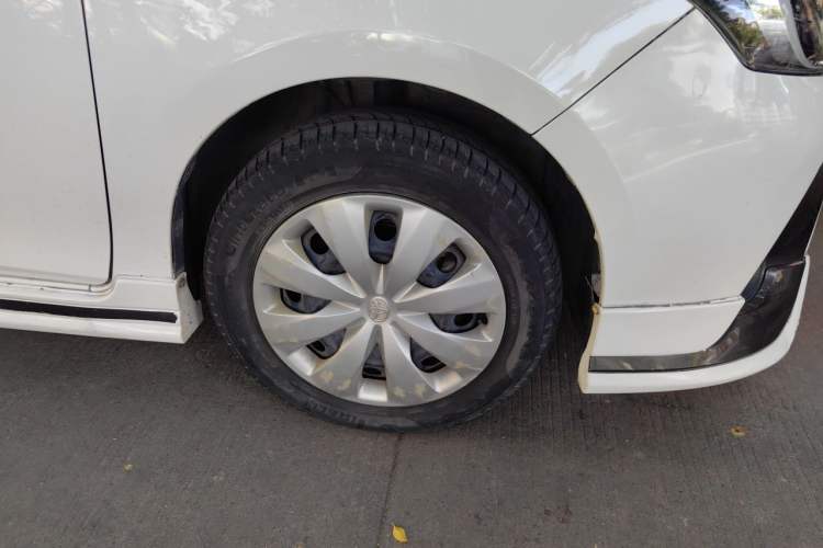 Used Toyota YARiS L Zhi Xuan 2016 Revised 1.5E CVT Charming Edition Right Front Wheel Hub