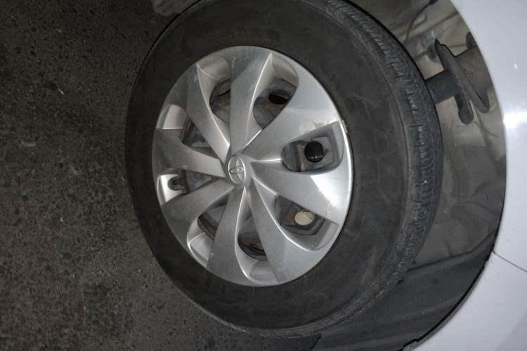 Used Toyota YARiS L Zhi Xuan 2016 Revised Version 1.3L Manual – Dynamic Edition Right Front Wheel Hub