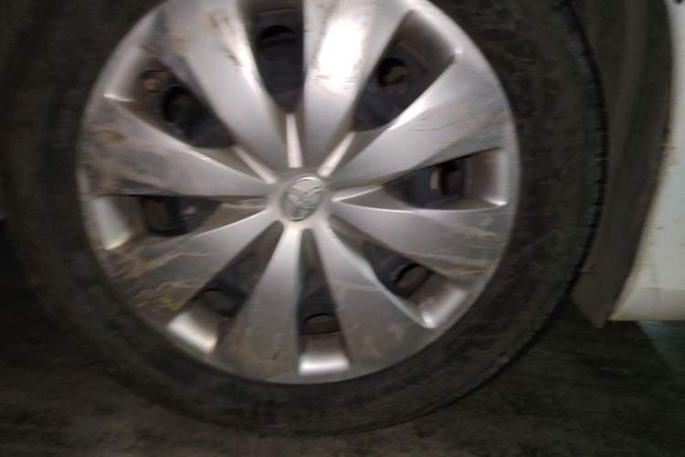 Used Toyota YARiS L Zhi Xuan 2016 Revised 1.5E CVT Charming Edition Right Front Wheel Hub