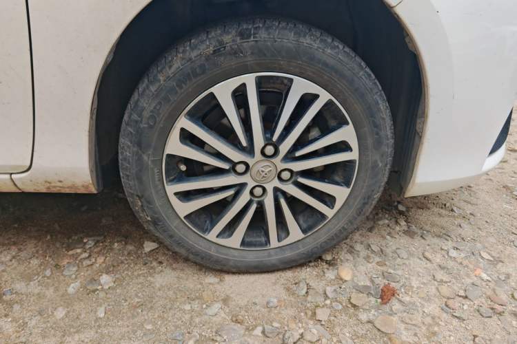 Used Toyota YARiS L Zhi Xuan 2016 Revised 1.5E CVT Charming Edition Right Front Wheel Hub