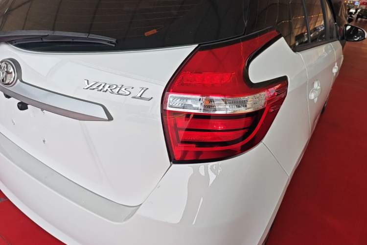 Used Toyota YARiS L Zhi Xuan 2016 Revised 1.5E CVT Charming Edition Right Rear Taillight