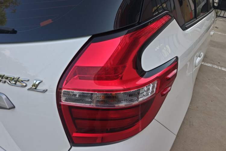 Used Toyota YARiS L Zhi Xuan 2016 Revised 1.5E CVT Charming Edition Right Rear Taillight