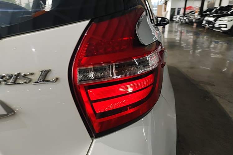 Used Toyota YARiS L Zhi Xuan 2016 Revised 1.5E CVT Charming Edition Right Rear Taillight