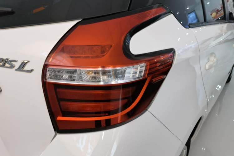 Used Toyota YARiS L Zhi Xuan 2016 Revised 1.5E CVT Charming Edition Right Rear Taillight