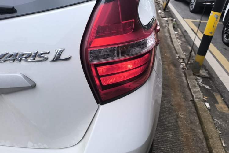 Used Toyota YARiS L Zhi Xuan 2016 Revised 1.5E CVT Charming Edition Right Rear Taillight