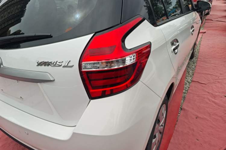Used Toyota YARiS L Zhi Xuan 2016 Revised 1.5E CVT Charming Edition Right Rear Taillight
