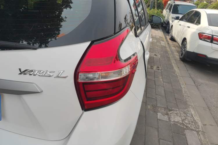 Used Toyota YARiS L Zhi Xuan 2016 Revised 1.5E CVT Charming Edition Right Rear Taillight