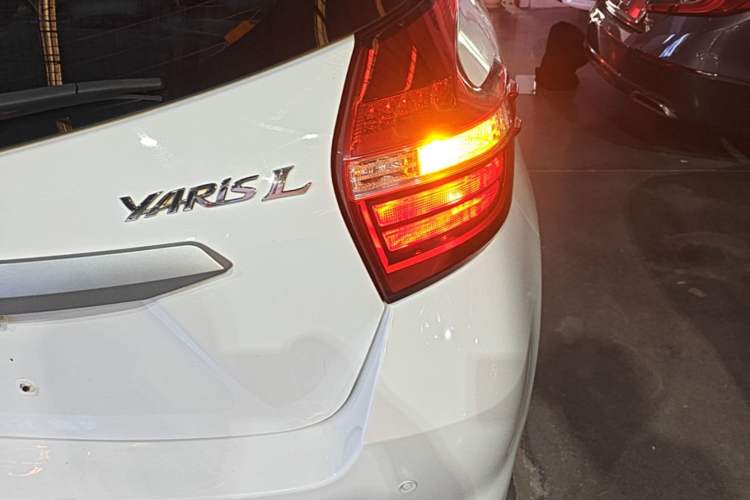 Used Toyota YARiS L Zhi Xuan 2016 Revised 1.5E CVT Charming Edition Right Rear Taillight