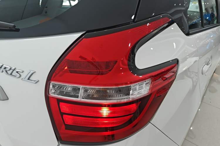 Used Toyota YARiS L Zhi Xuan 2016 Revised 1.5E CVT Charming Edition Right Rear Taillight