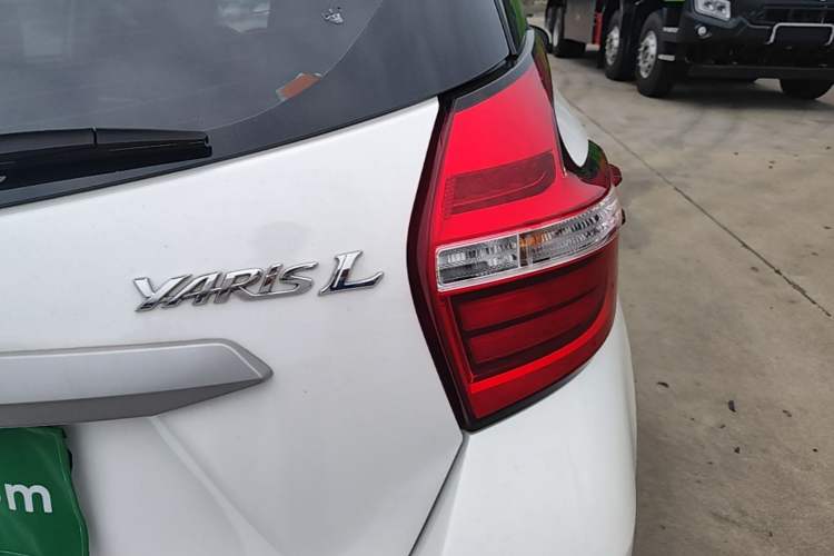 Used Toyota YARiS L Zhi Xuan 2016 Revised 1.5E CVT Charming Edition Right Rear Taillight