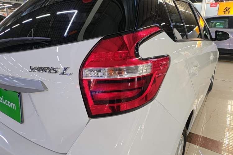 Used Toyota YARiS L Zhi Xuan 2016 Revised 1.5E CVT Charming Edition Right Rear Taillight