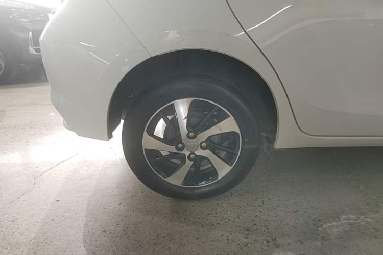 Used Toyota YARiS L Zhi Xuan 2016 Revised 1.5E CVT Charming Edition Right Rear Wheel Hub