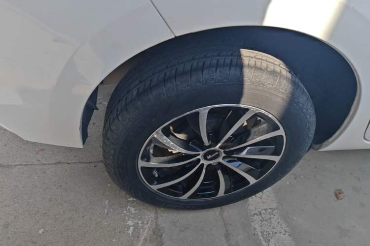 Used Toyota YARiS L Zhi Xuan 2016 Revised 1.5E CVT Charming Edition Right Rear Wheel Hub