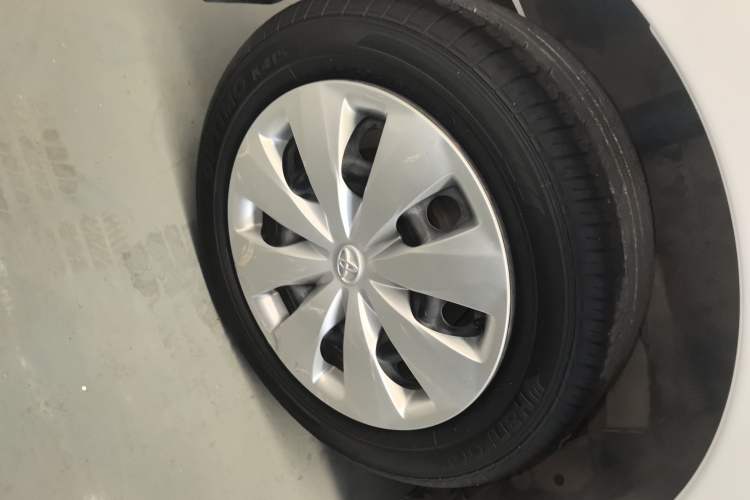 Used Toyota YARiS L Zhi Xuan 2016 Revised 1.5E CVT Charming Edition Right Rear Wheel Hub