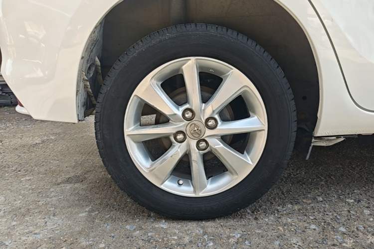 Used Toyota YARiS L Zhi Xuan 2016 Revised 1.5E CVT Charming Edition Right Rear Wheel Hub