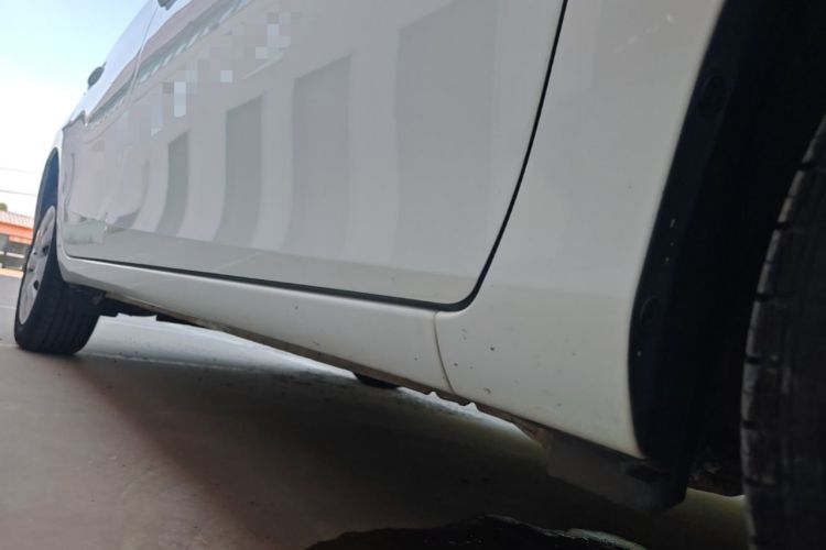 Used Toyota YARiS L Zhi Xuan 2016 Revised 1.5E CVT Charming Edition Right Side Sill