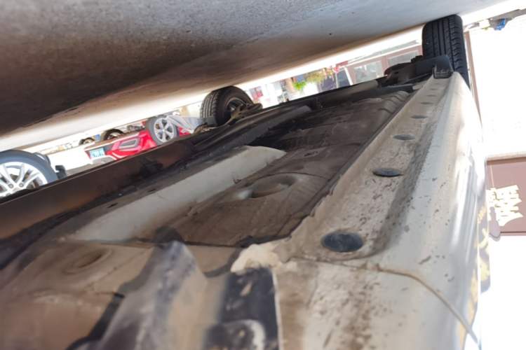 Used Toyota YARiS L Zhi Xuan 2016 Revised 1.5E CVT Charming Edition Right Side Sill