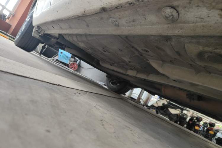 Used Toyota YARiS L Zhi Xuan 2016 Revised 1.5E CVT Charming Edition Right Side Sill