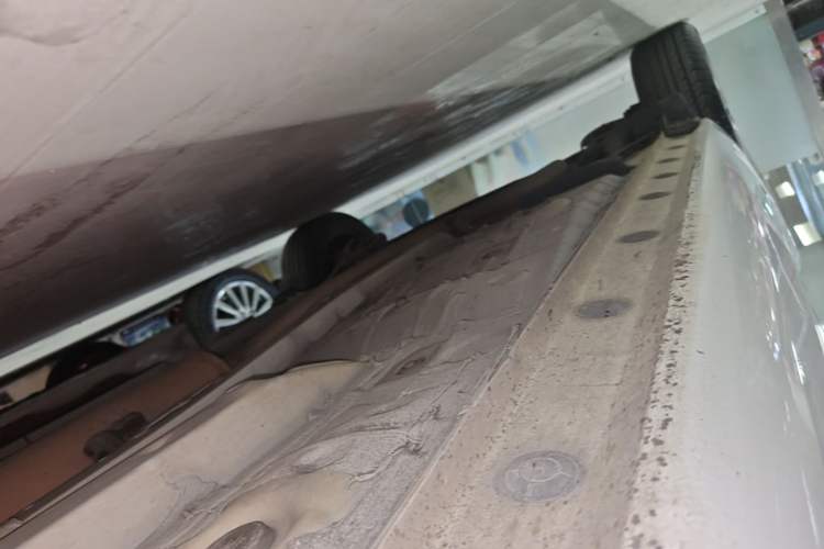 Used Toyota YARiS L Zhi Xuan 2016 Revised 1.5E CVT Charming Edition Right Side Sill