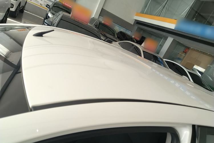 Used Toyota YARiS L Zhi Xuan 2016 1.5E Automatic JingSu Edition Roof