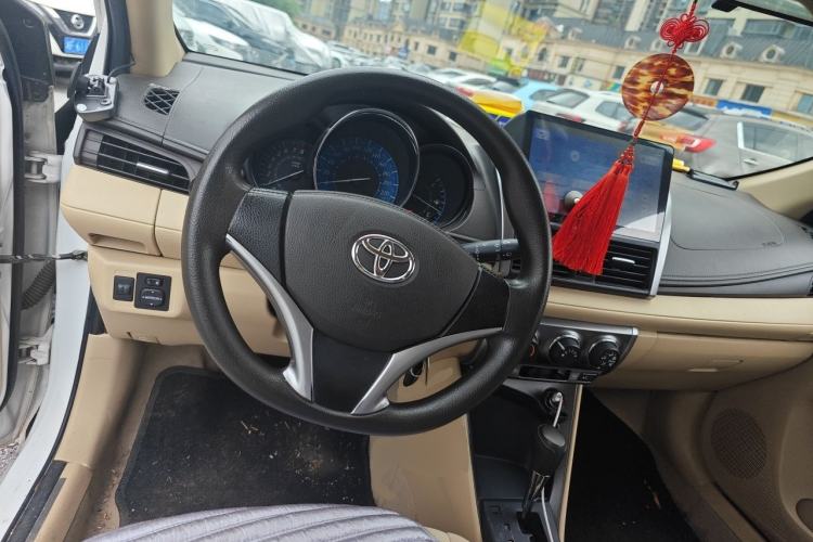 Used Toyota YARiS L Zhi Xuan 2016 1.5E Automatic JingSu Edition Steering Wheel
