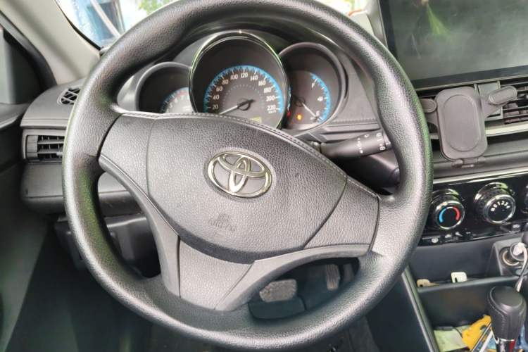 Used Toyota YARiS L Zhi Xuan 2016 Revised 1.5E CVT Charming Edition Steering Wheel