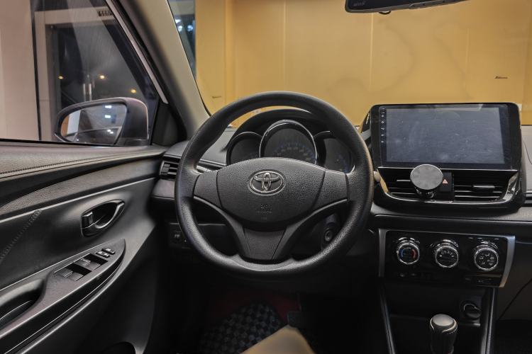Used Toyota YARiS L Zhi Xuan 2016 Revised 1.5E CVT Charming Edition Steering Wheel