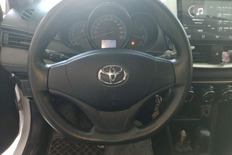 Used Toyota YARiS L Zhi Xuan 2016 Revised 1.5E CVT Charming Edition Steering Wheel