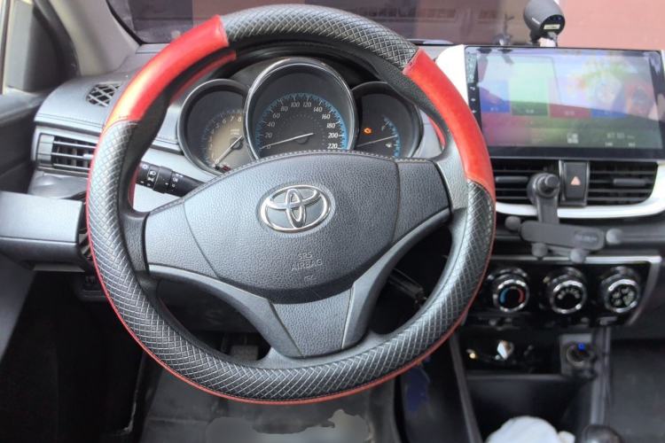 Used Toyota YARiS L Zhi Xuan 2016 Revised 1.3E Manual – Charming Edition Steering Wheel