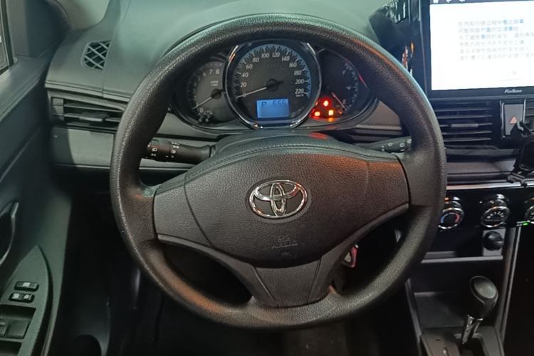 Used Toyota YARiS L Zhi Xuan 2016 Revised 1.5E CVT Charming Edition Steering Wheel