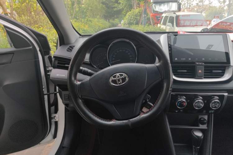 Used Toyota YARiS L Zhi Xuan 2016 Revised 1.5E CVT Charming Edition Steering Wheel