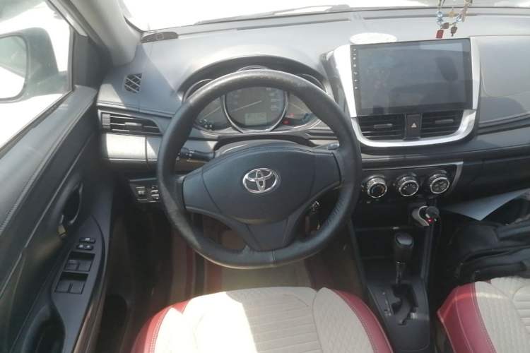 Used Toyota YARiS L Zhi Xuan 2016 Revised 1.5E CVT Charming Edition Steering Wheel