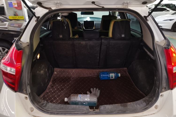 Used Toyota YARiS L Zhi Xuan 2016 Revised 1.3E Manual – Charming Edition Trunk