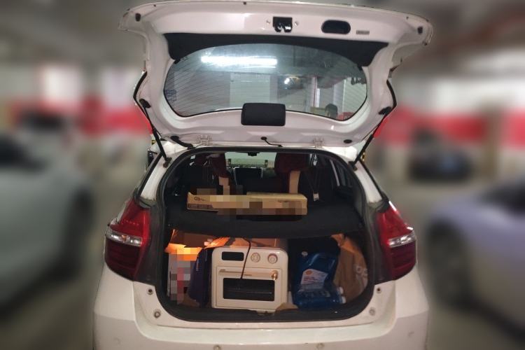 Used Toyota YARiS L Zhi Xuan 2016 Revised 1.5E CVT Charming Edition Trunk
