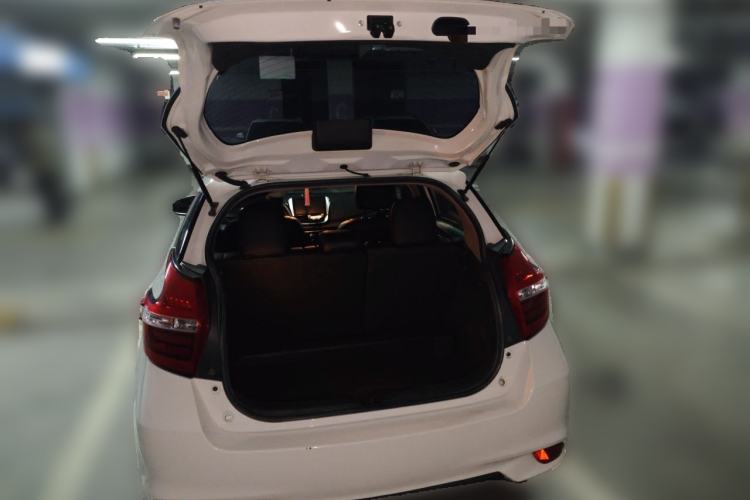 Used Toyota YARiS L Zhi Xuan 2016 Revised 1.5E CVT Charming Edition Trunk