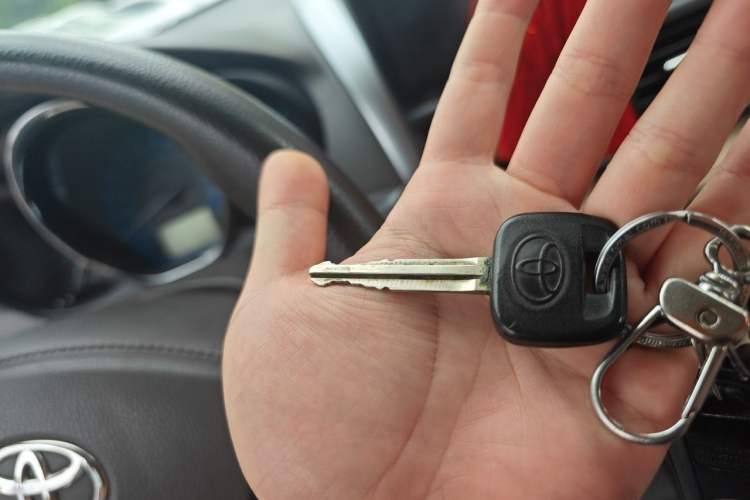 Used Toyota YARiS L Zhi Xuan 2016 1.5E Automatic JingSu Edition Vehicle Key