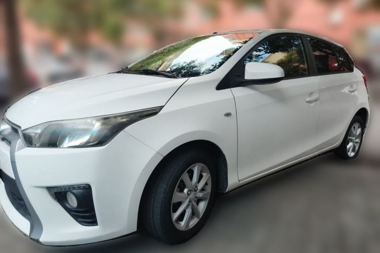 Used Toyota YARiS L Zhi Xuan 2016 1.5G Automatic XunSu Model with Sunroof Guazi used car, China used car export, Used car for sale, Used cars, Cheapest cars for sale