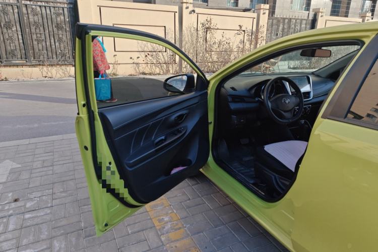 Used Toyota YARiS L Zhi Xuan 2016 Revised 1.5E CVT Charming Edition Driver Seat