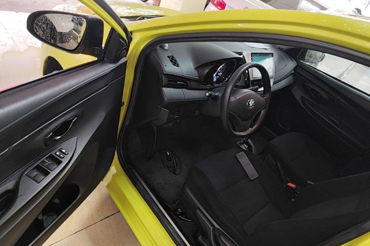 Used Toyota YARiS L Zhi Xuan 2016 Revised 1.5E CVT Charming Edition Driver Seat