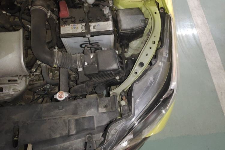 Used Toyota YARiS L Zhi Xuan 2016 Revised 1.5E CVT Charming Edition Engine Bay Left