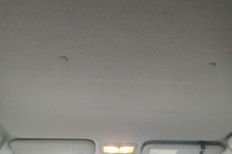 Used Toyota YARiS L Zhi Xuan 2016 Revised 1.5E CVT Charming Edition Headliner
