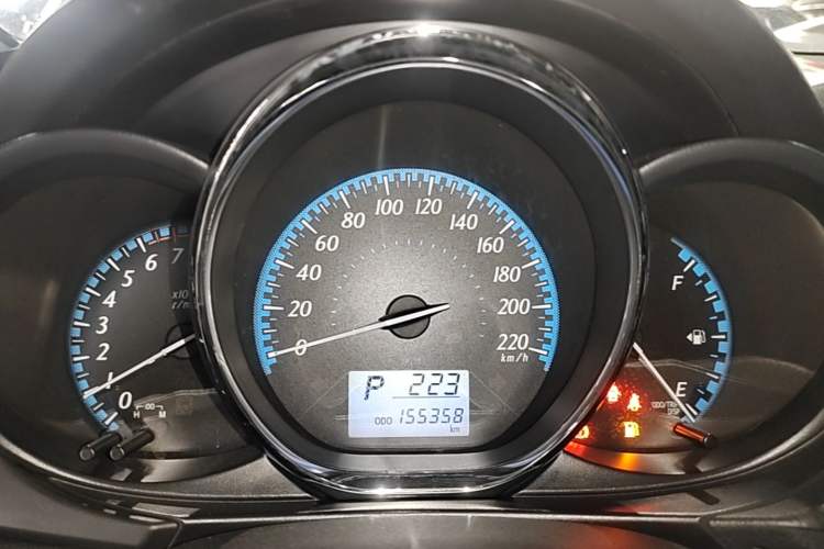 Used Toyota YARiS L Zhi Xuan 2016 Revised 1.5E CVT Charming Edition Instrument Cluster