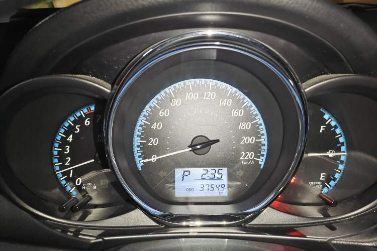 Used Toyota YARiS L Zhi Xuan 2016 Revised 1.5E CVT Charming Edition Instrument Cluster